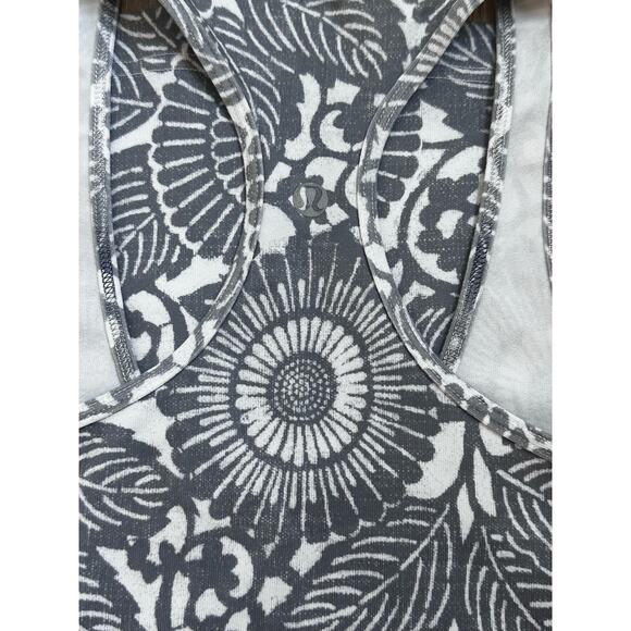 Lululemon|4 Cool Racerback Tank Top|Grey/White|SZ ? S - Picture 6 of 6